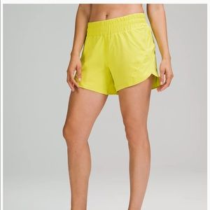 Lululemon Track that mid-rise short 5”